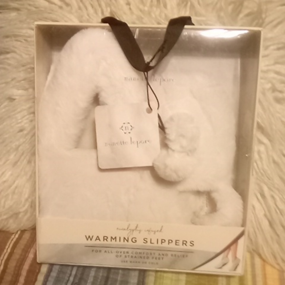 Nannette lepore warming slippers nib
